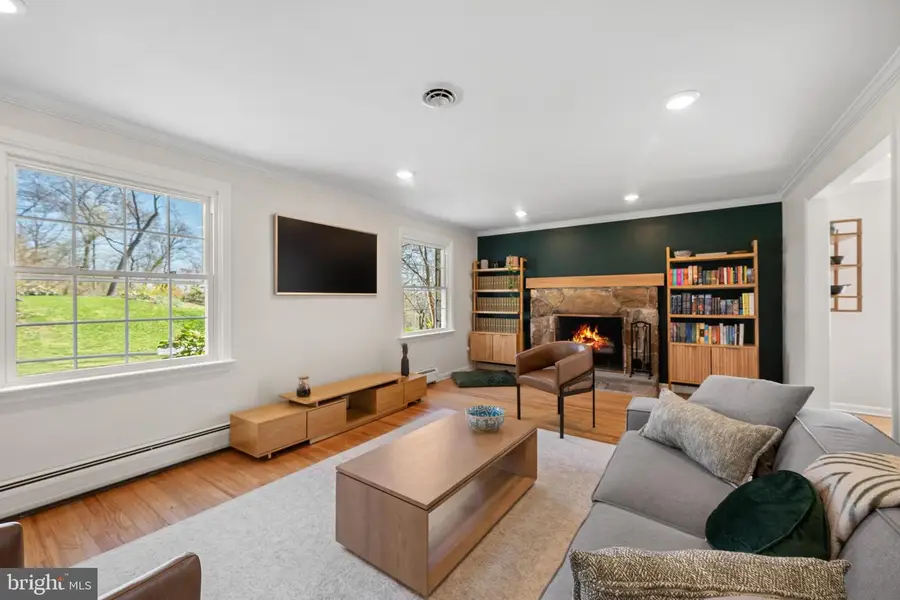 248 Seneca Dr, Malvern, PA 19355 - #3