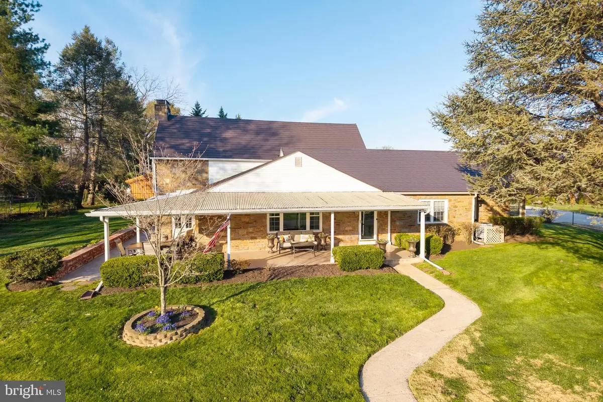 220 N Norris Ave, Phoenixville, PA 19460 - #1