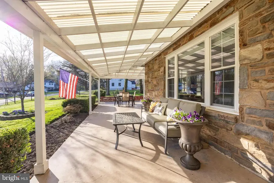 220 N Norris Ave, Phoenixville, PA 19460 - #3