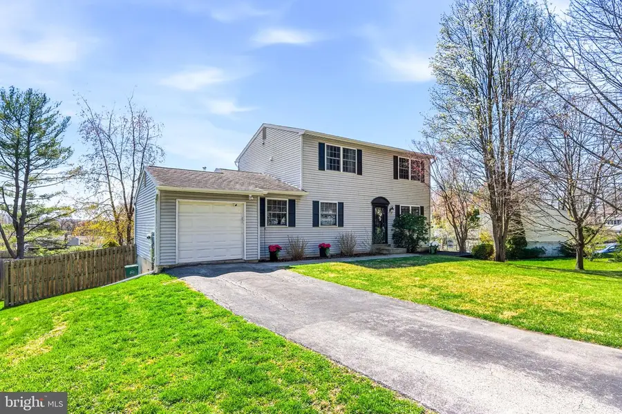 22 Hillcrest Dr, Downingtown, PA 19335 - #2