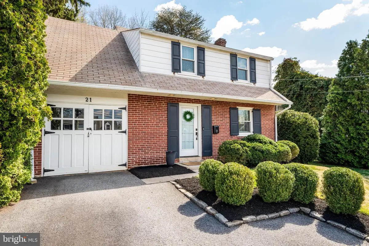 21 Moreland Rd, Paoli, PA 19301 - #1