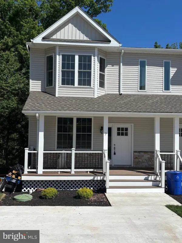 7 Orchard Alley, SPRING CITY, PA 19475