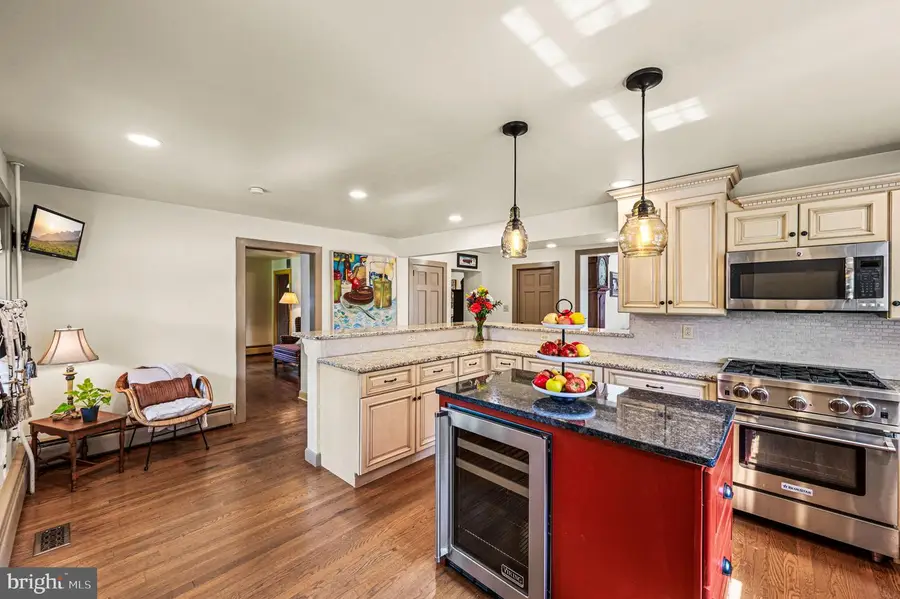 466 Old Schuylkill Rd, Pottstown, PA 19465 - #3