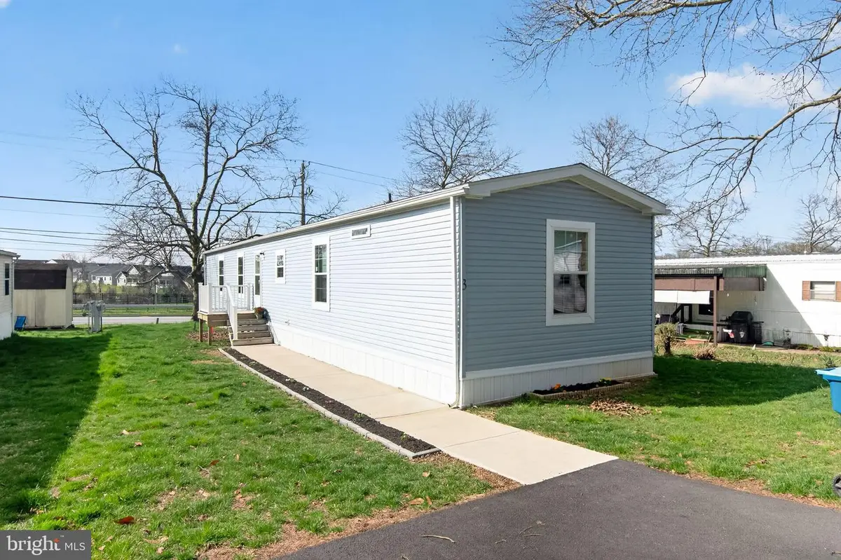 3 William Penn Ln, West Grove, PA 19390 - #1