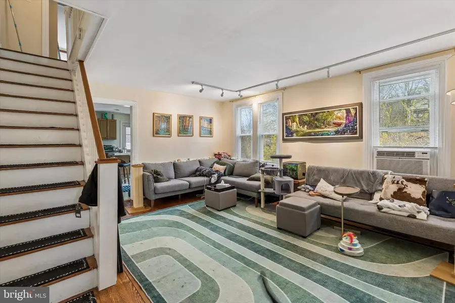 25 Woodbine Ave, Paoli, PA 19301 - #3