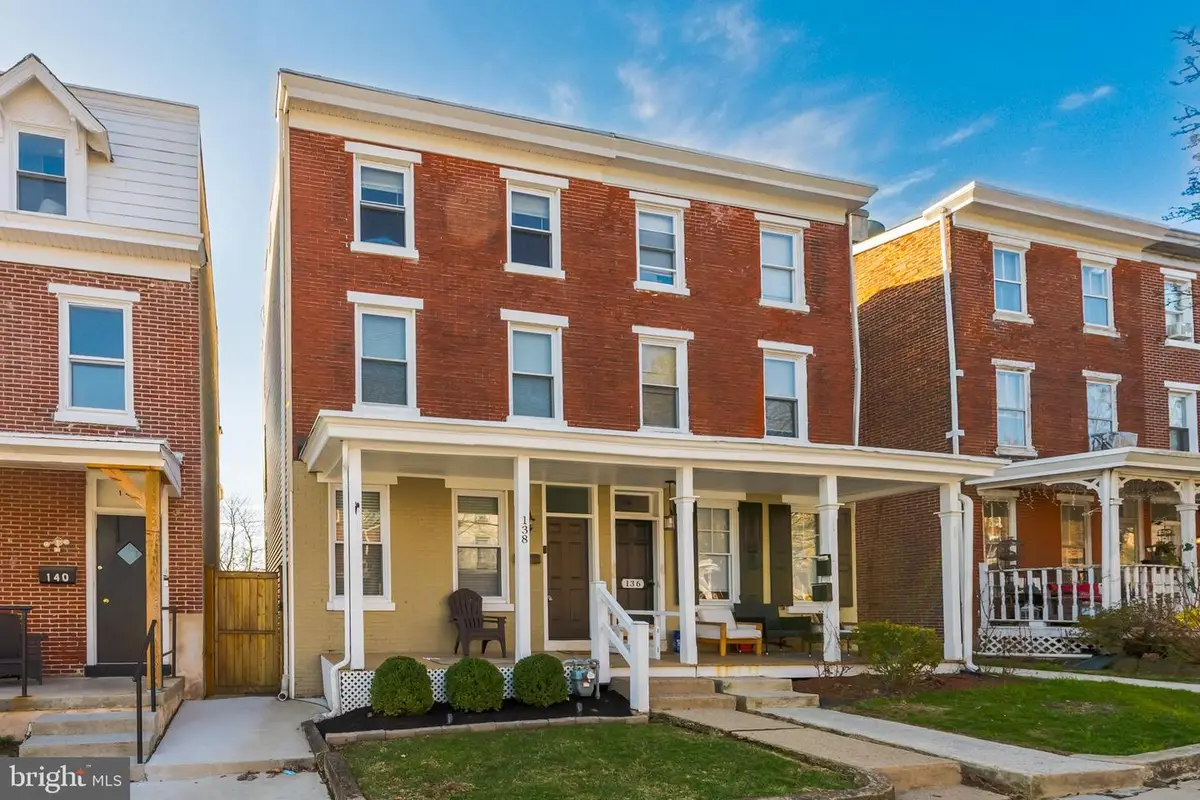 138 Magnolia St, West Chester, PA 19382 - #1
