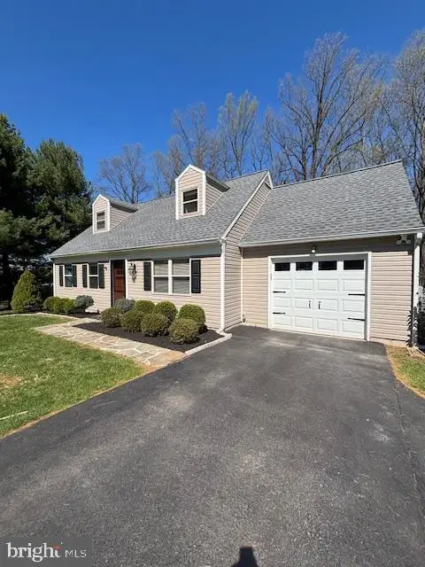 912 Greenwood Cir, Coatesville, PA 19320 - #2