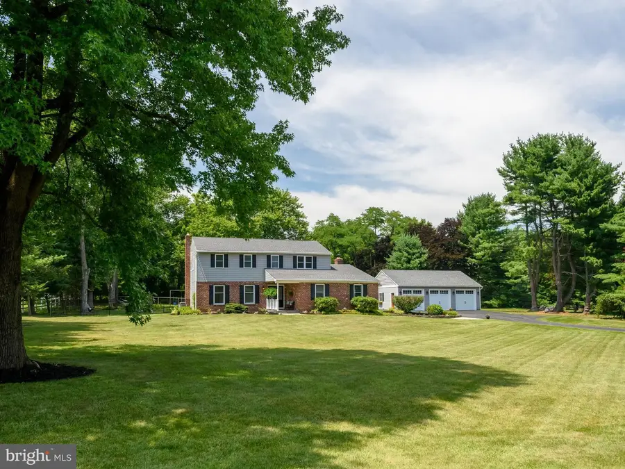 31 Glen Manor Ln, Glenmoore, PA 19343 - #2