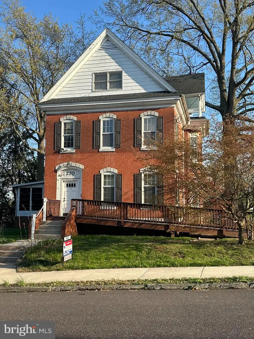 270 Broad St, Spring City, PA 19475 - #2