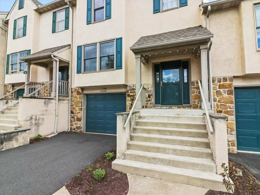 54 Saddler Dr, Elverson, PA 19520 - #2