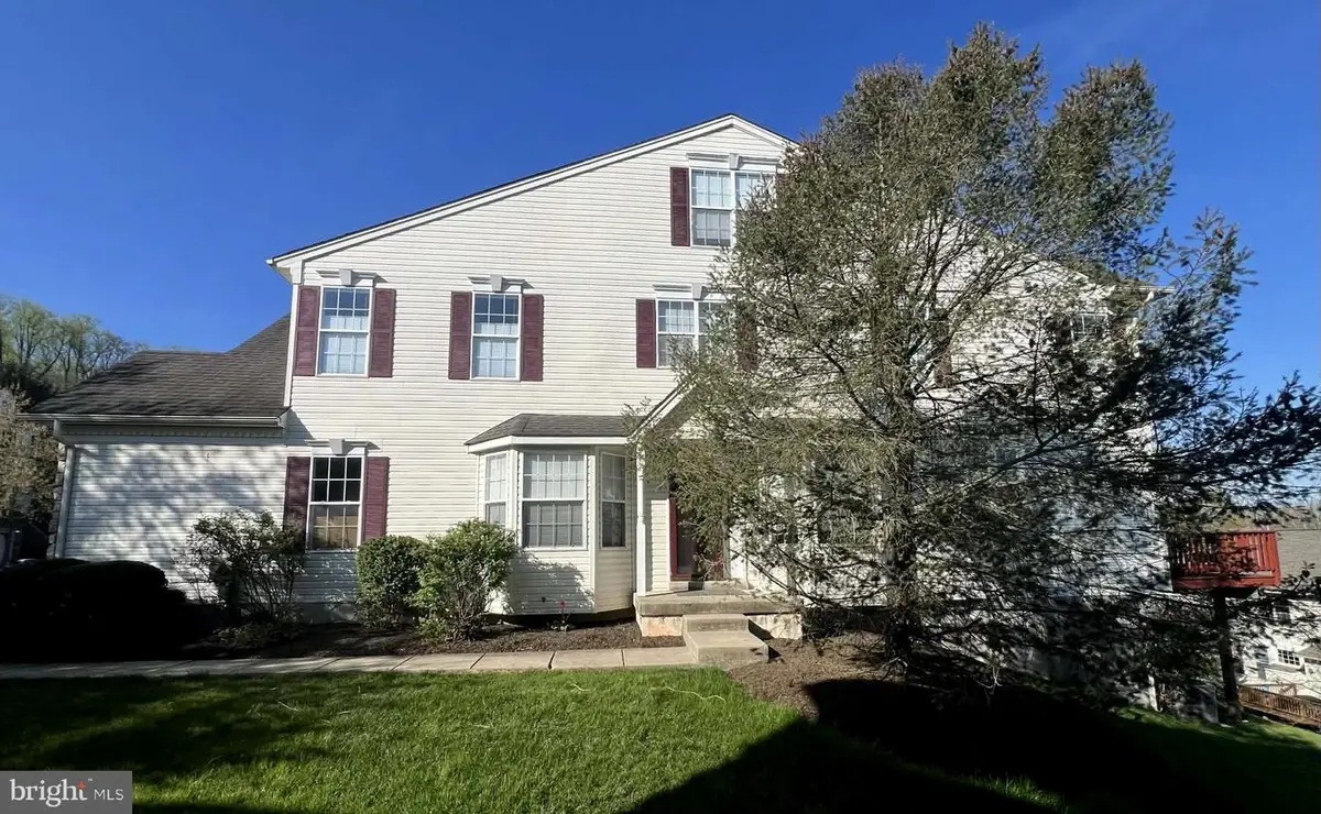 157 Fringetree Dr, West Chester, PA 19380 - #1