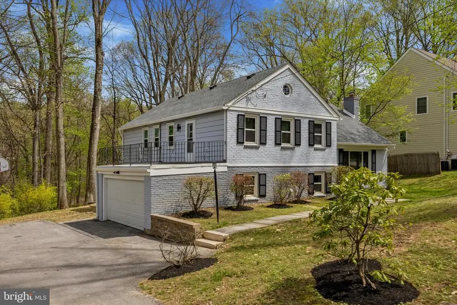 699 W Valley Rd, Wayne, PA 19087 - #2