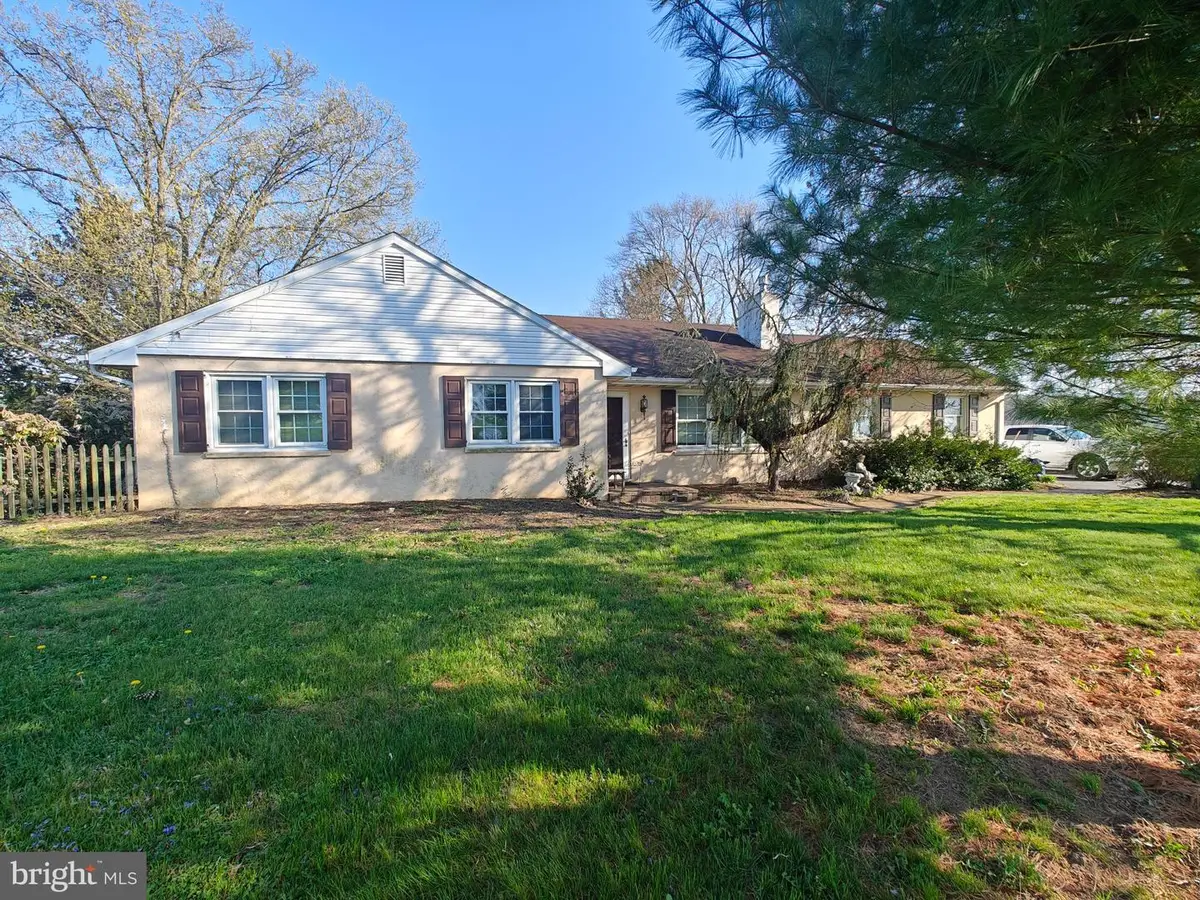 3422 Compass Rd, Gap, PA 17527 - #1
