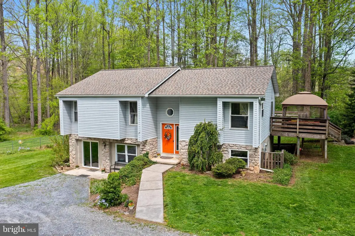 279 Lafayette Rd, Coatesville, PA 19320 - #1