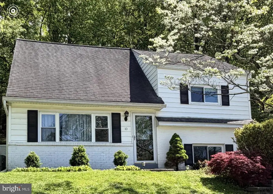 10 Jacqueline Dr, Paoli, PA 19301 - #3