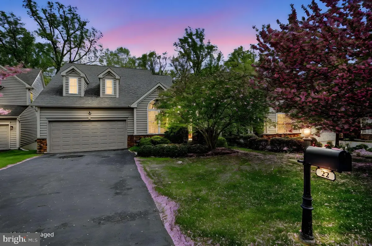 22 Pyles Mountain Ln, Avondale, PA 19311 - #1