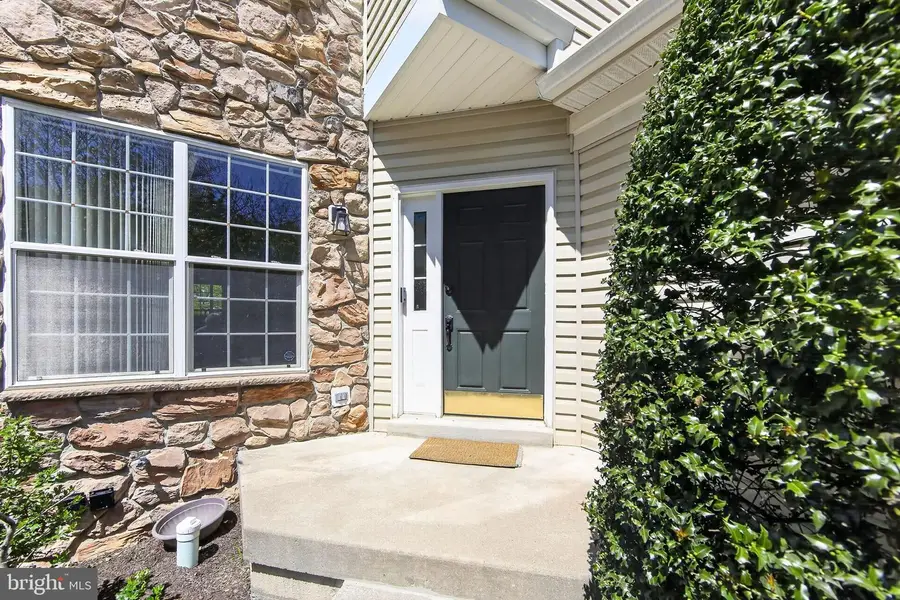 227 Silverbell Ct, West Chester, PA 19380 - #2