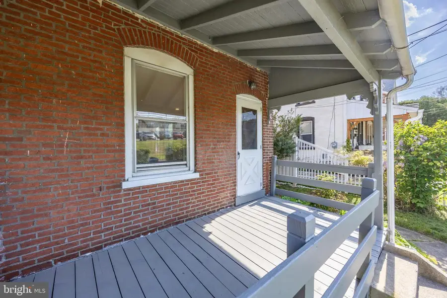 150 Viaduct Ave, Downingtown, PA 19335 - #3