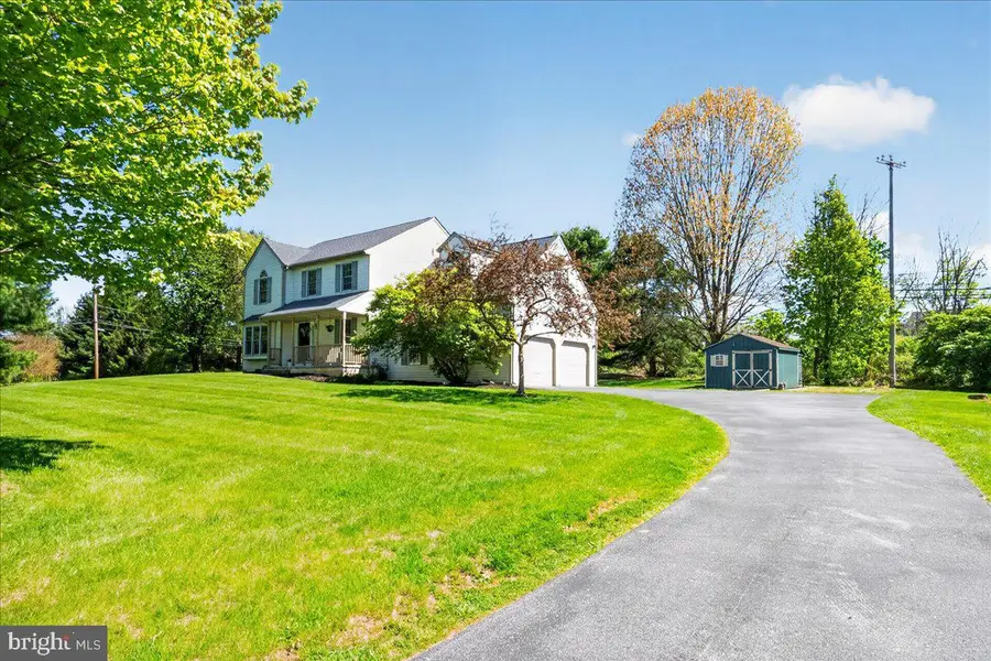 68 Lauren Ln, Coatesville, PA 19320 - #3