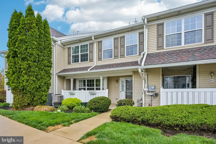 203 Flagstone Rd #6, Chester Springs, PA 19425 - #2