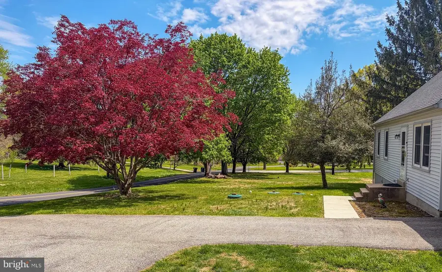 385 Mount Carmel Rd, Coatesville, PA 19320 - #3