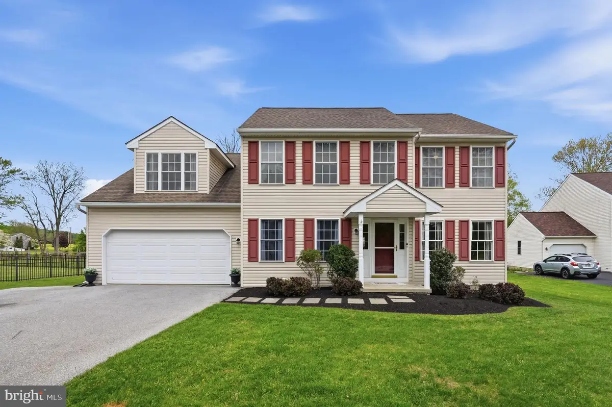 106 Stonebridge Ln, Downingtown, PA 19335 - #1