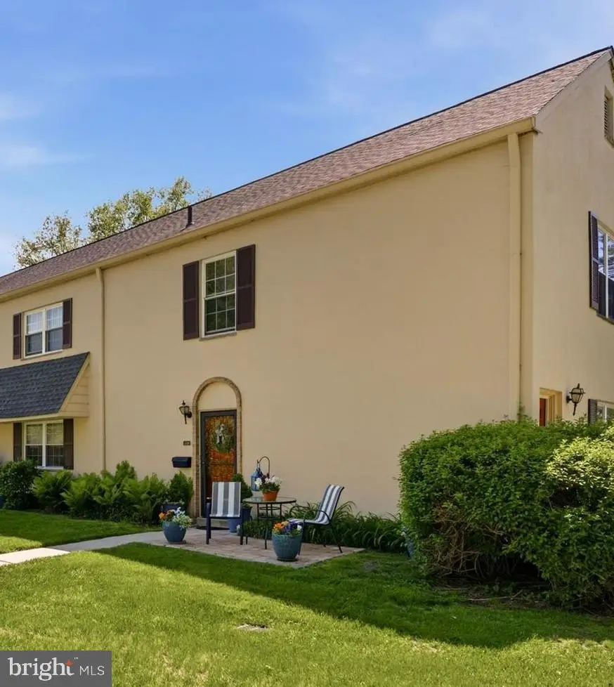 488 Old Forge Xing #488, Devon, PA 19333 - #1