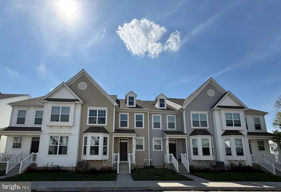 604 Albion Pl, Downingtown, PA 19335 - #2