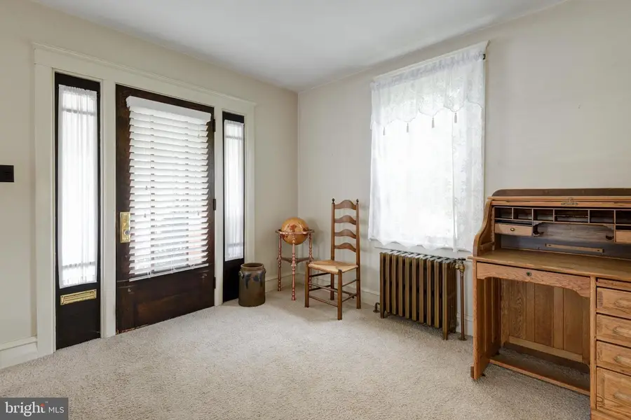 220 S 5th St, Oxford, PA 19363 - #3