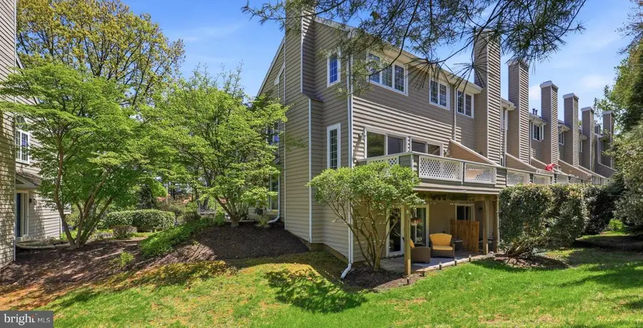 60 Cabot Dr, Chesterbrook, PA 19087 - #2