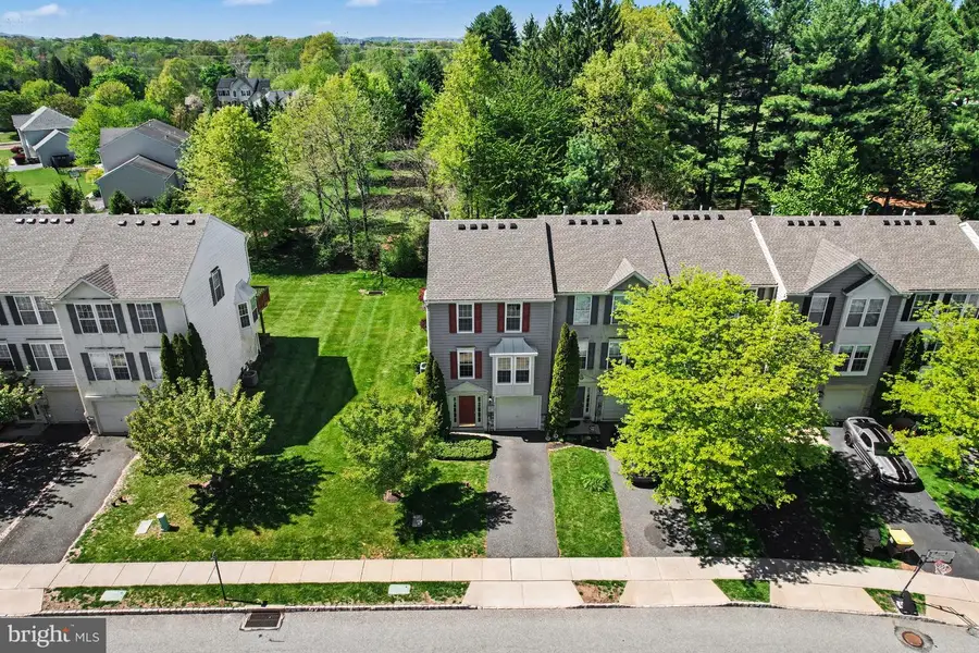 14 Dare Ln, Pottstown, PA 19465 - #2