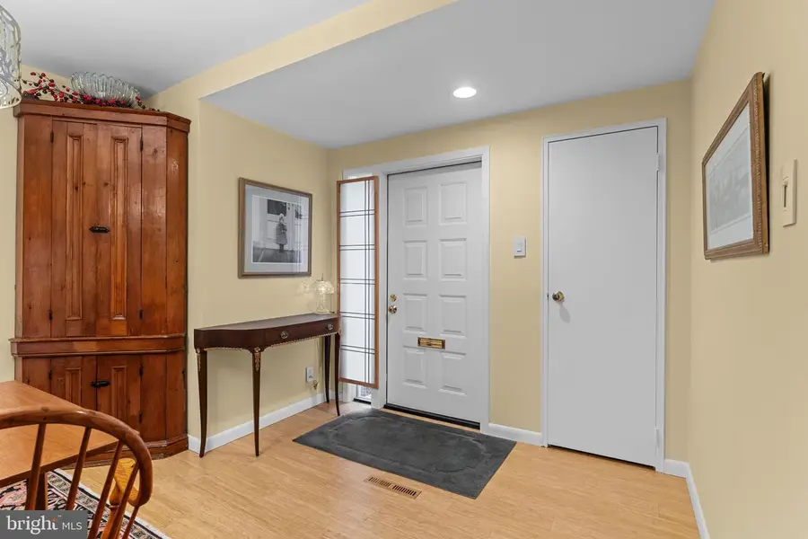 1704 Raintree Ln, Malvern, PA 19355 - #3