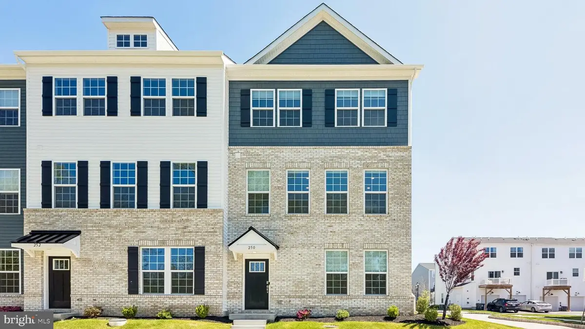 250 Smithworks Blvd, Phoenixville, PA 19460 - #1