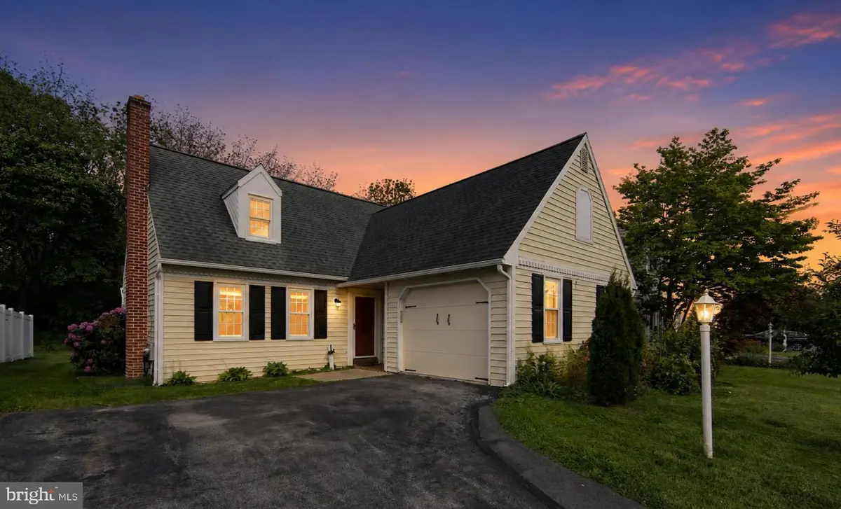 192 Plaza Dr, Downingtown, PA 19335 - #1