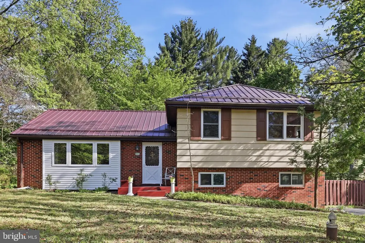854 Burrows Run Rd, Chadds Ford, PA 19317 - #1