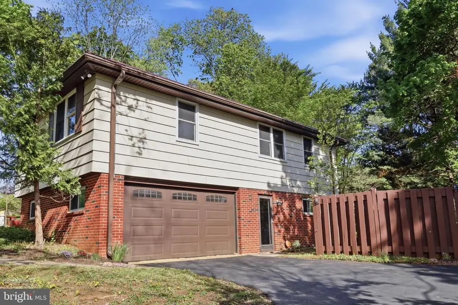 854 Burrows Run Rd, Chadds Ford, PA 19317 - #2