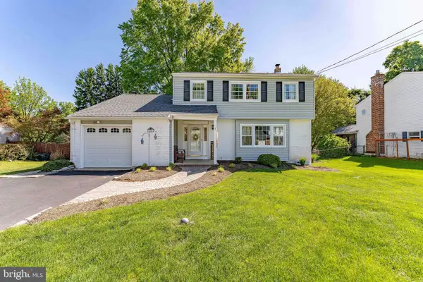 120 Lakeview Dr, EXTON, PA 19341