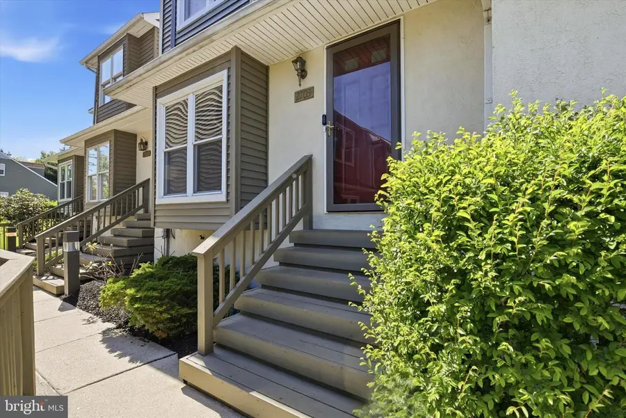 2703 Trinity Ct #2703, Chester Springs, PA 19425 - #2