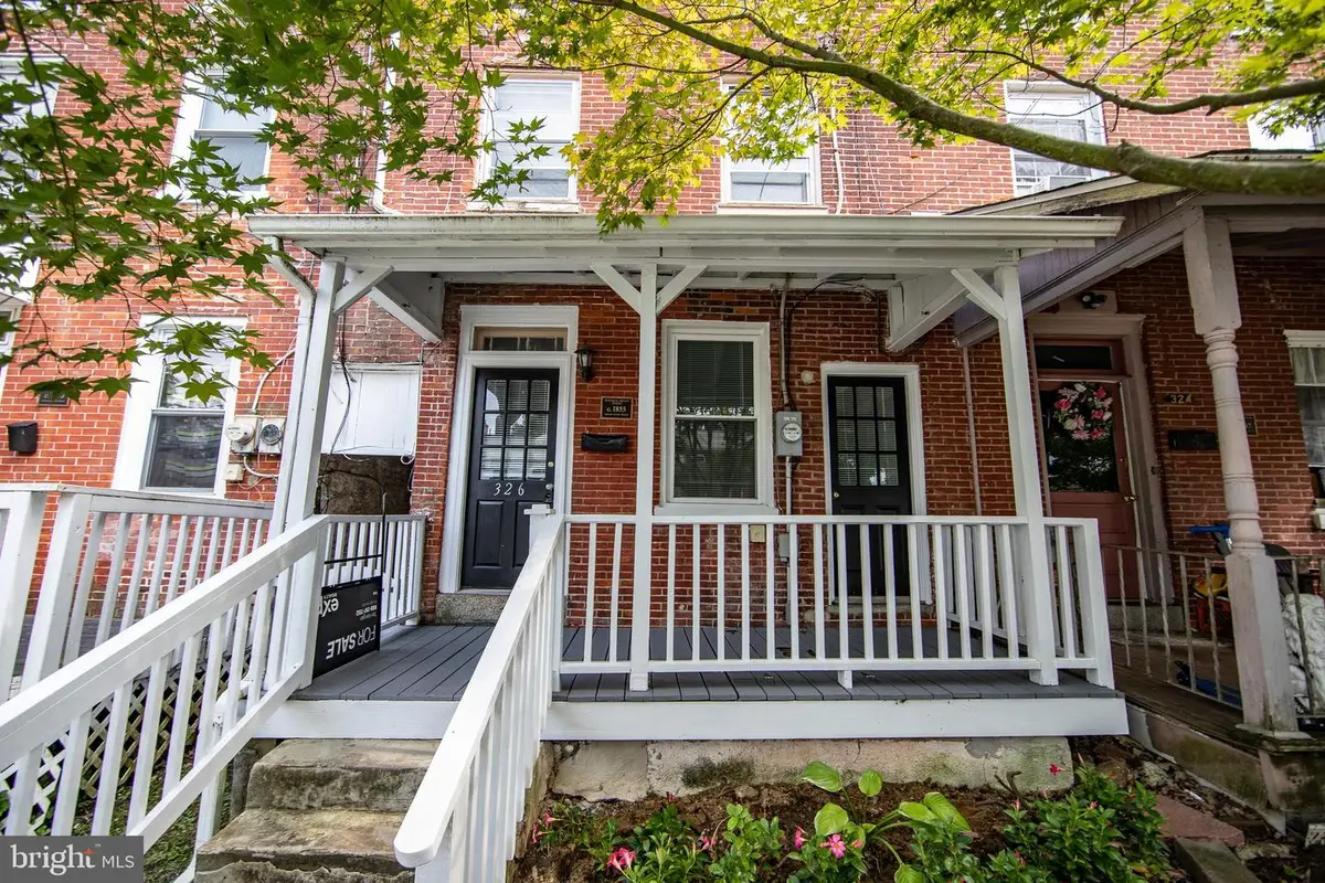 326 E Linden St, Kennett Square, PA 19348 - #1