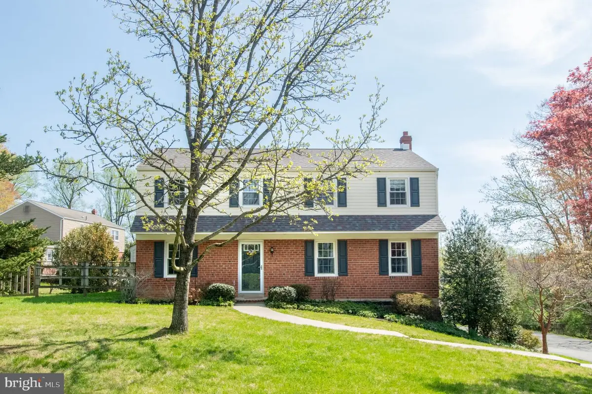 1042 Warren Rd, West Chester, PA 19382 - #1