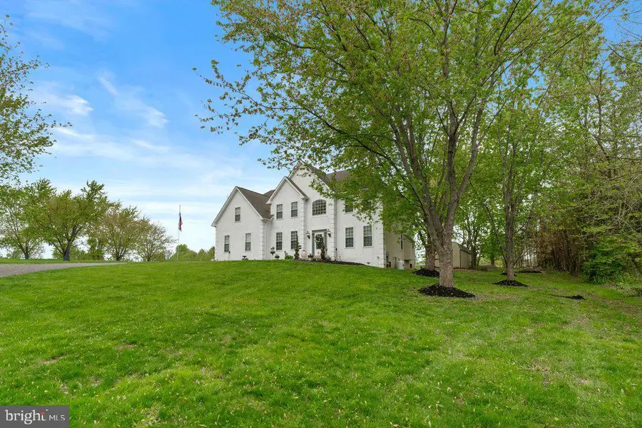 32 Meadow Ln, Pottstown, PA 19465 - #2