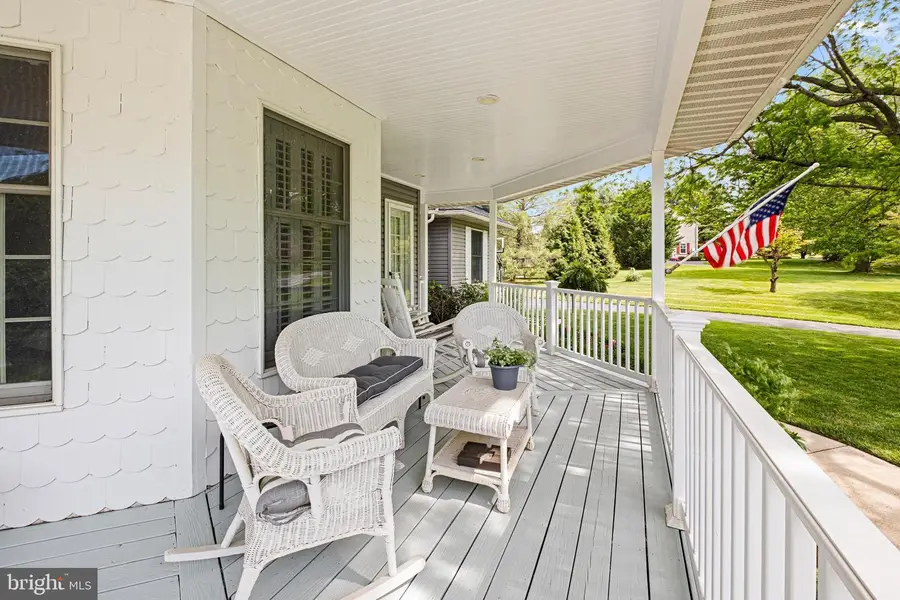 124 S Deer Run Dr, Lincoln University, PA 19352 - #2