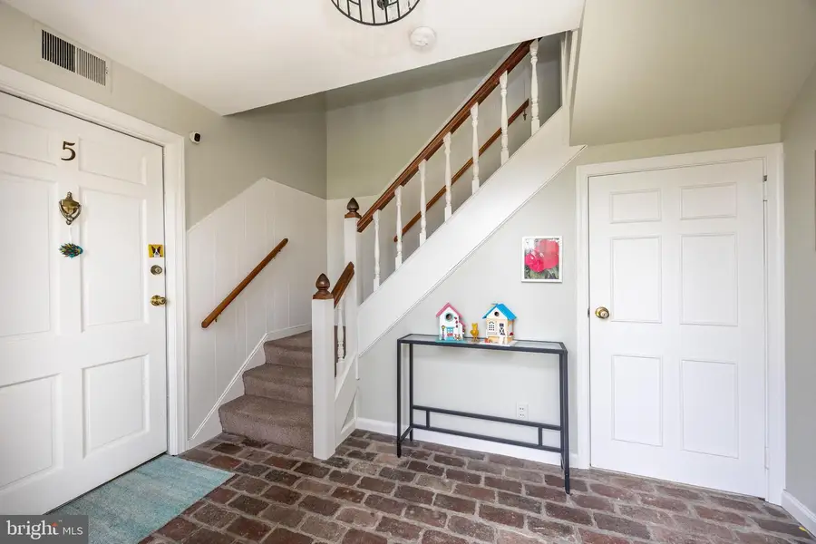 324 Marshall St #8, Kennett Square, PA 19348 - #3