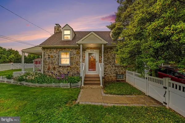 683 Ridge Rd, SPRING CITY, PA 19475