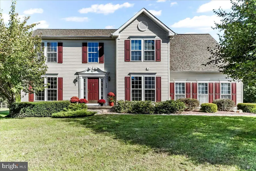 126 Hemlock Dr, Cochranville, PA 19330 - #2