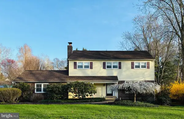 1422 Grand Oak Ln, WEST CHESTER, PA 19380