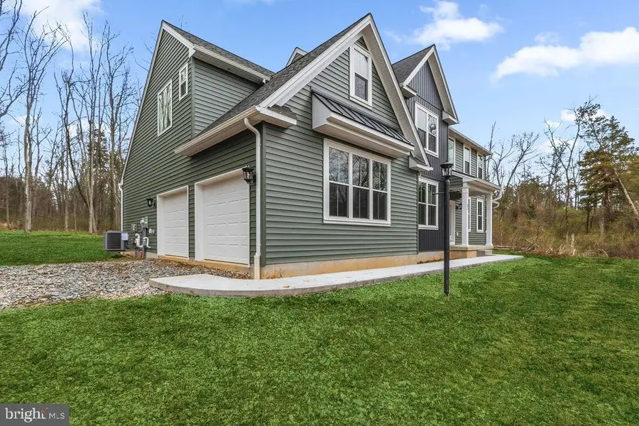 69 Ruth Ave, Phoenixville, PA 19460 - #2
