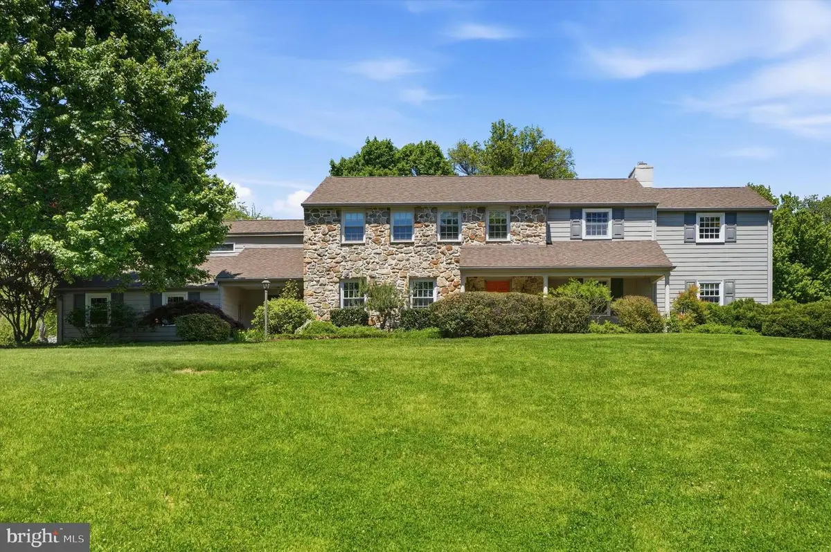 851 Box Hill Ln, Wayne, PA 19087 - #1