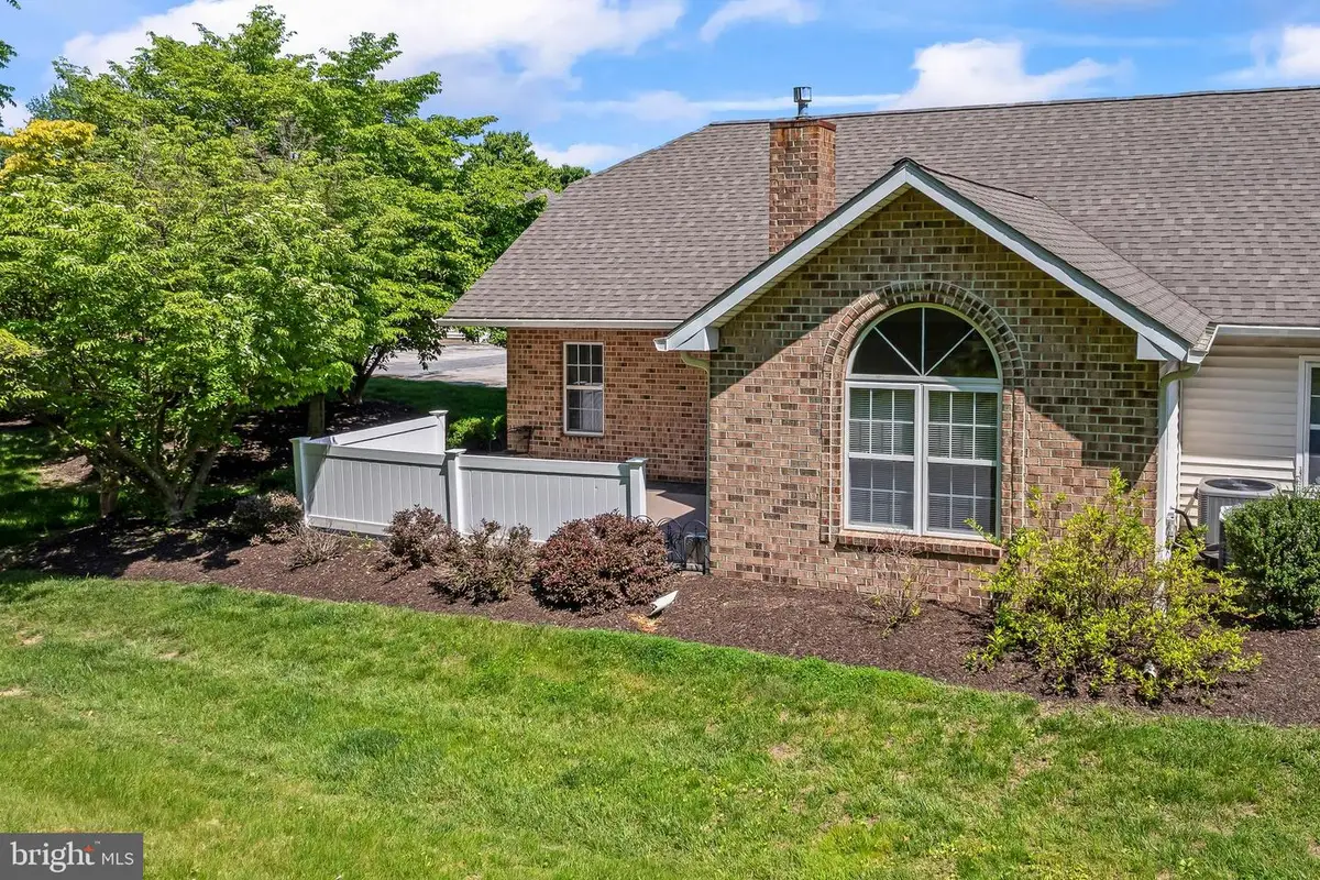 147 Village Way, Phoenixville, PA 19460 - #1