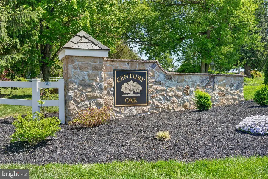 329 Century Oak Dr, Oxford, PA 19363 - #3